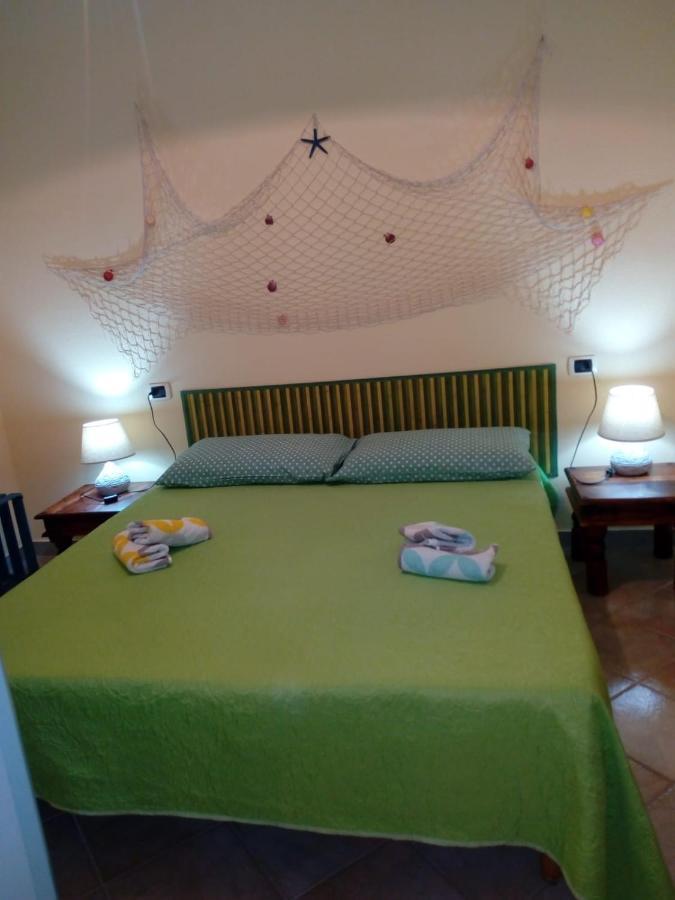 La Maddalena  Casa Bon' Aria Fronte Mare Sud Sardegnaヴィラ エクステリア 写真