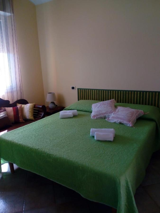 La Maddalena  Casa Bon' Aria Fronte Mare Sud Sardegnaヴィラ エクステリア 写真